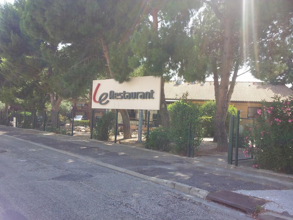 Campanile Perpignan Sud Hotel Exterior photo