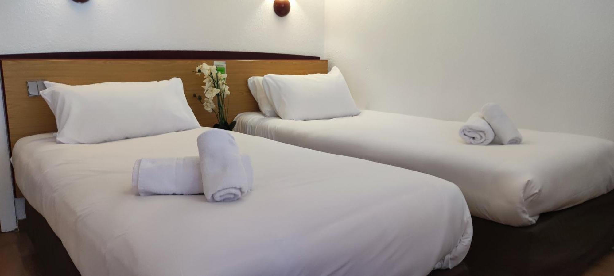 Campanile Perpignan Sud Hotel Exterior photo