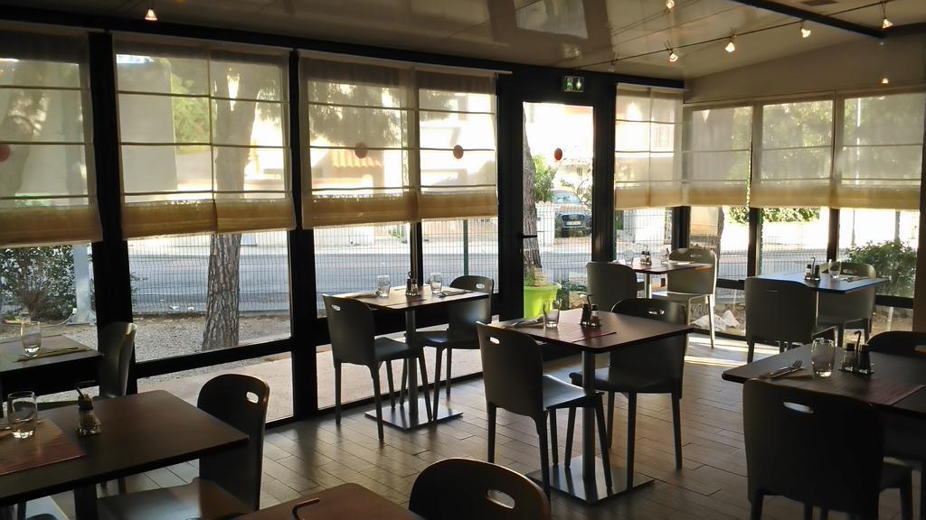 Campanile Perpignan Sud Hotel Exterior photo